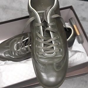 Gucci sneakers casual